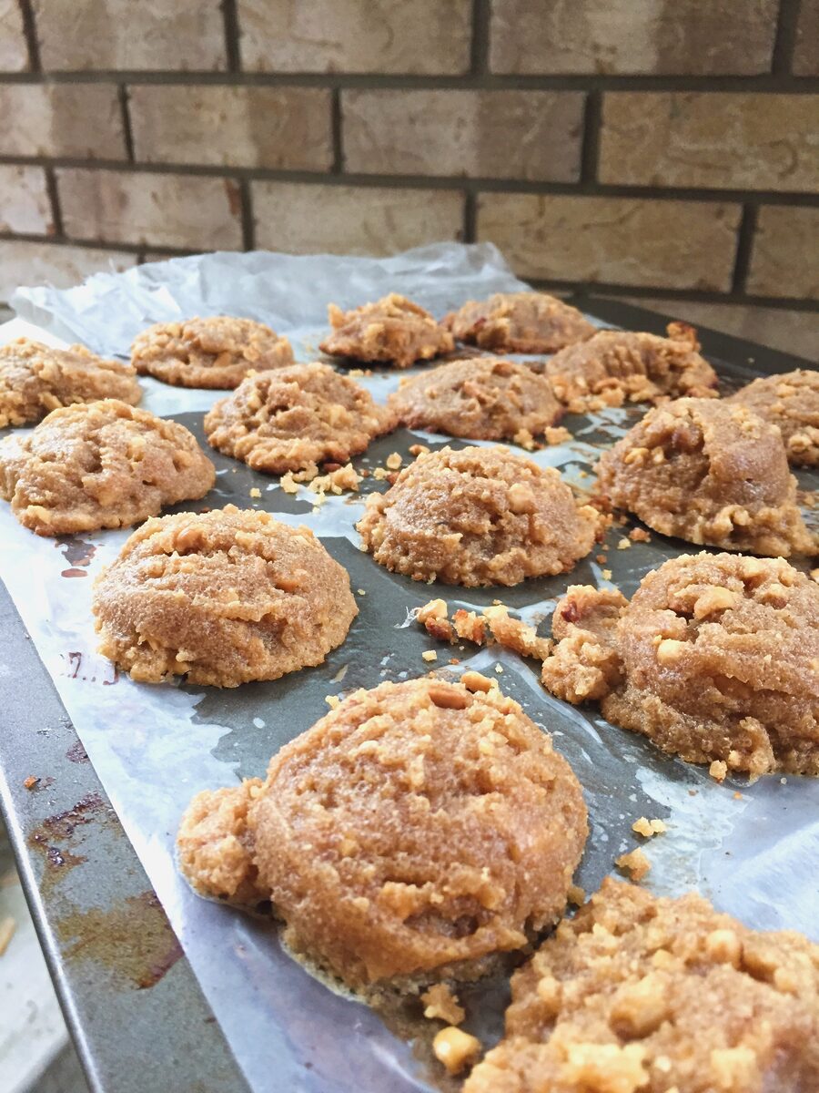 3-Ingredient Vegan Peanut Butter Cookies