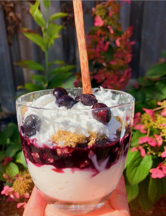 Vegan Blueberry Pie Parfait (Gluten Free + No Bake)