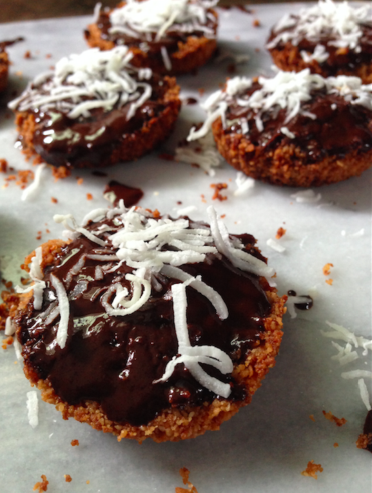 No Bake Chocolate Coconut Macaroon Tarts Recipe