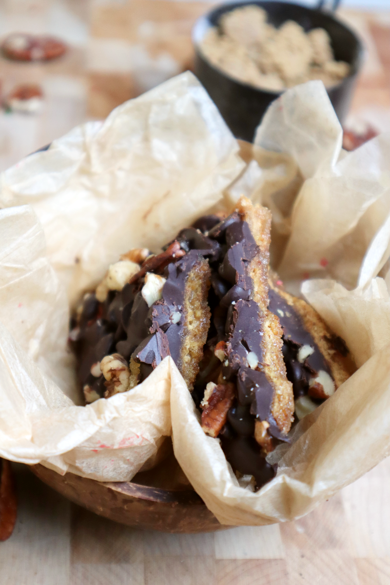 Pecan Bark Chocolate Recipe (Toffee)