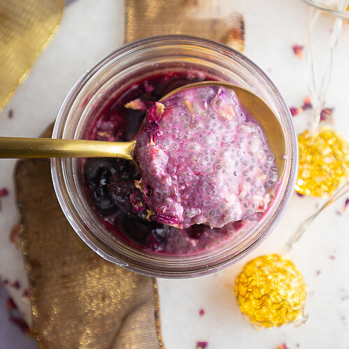 Blueberry and Raspberry Overnight Oats