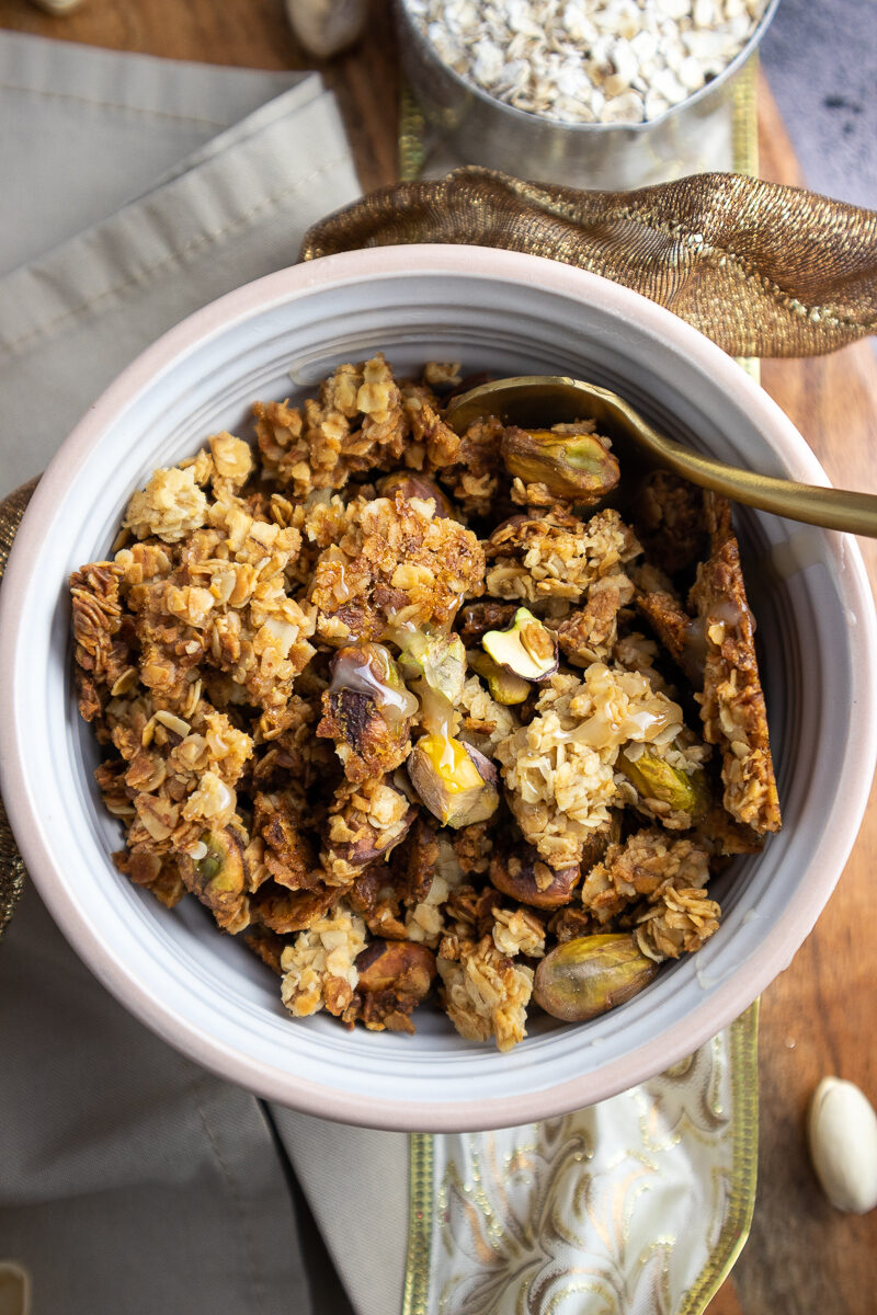 Crunchy Breakfast Baklava Granola Recipe