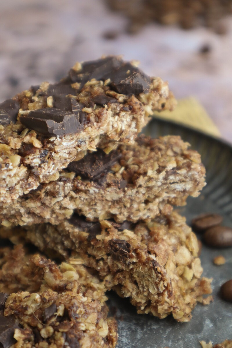 Vegan Mocha Chocolate Chip Granola Bars (No Bake)